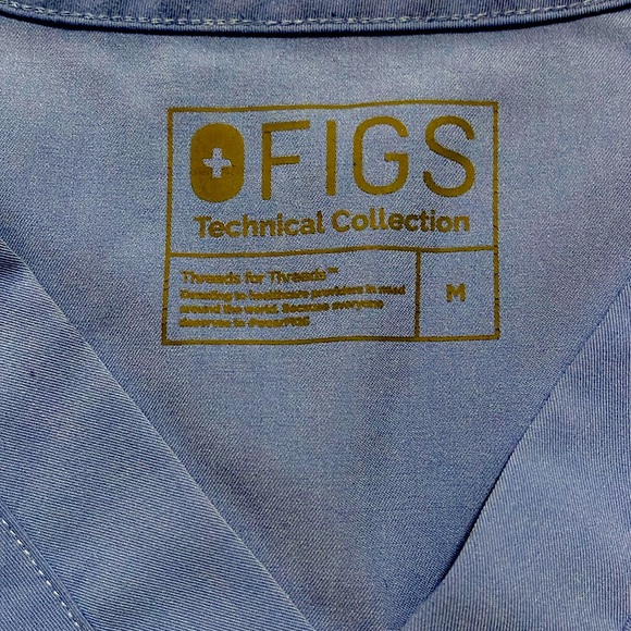 Men’s FIGS Technical Collection Leon Three Pocket Scrub Top Ceil Blue 1517 Sz M - Picture 8 of 14